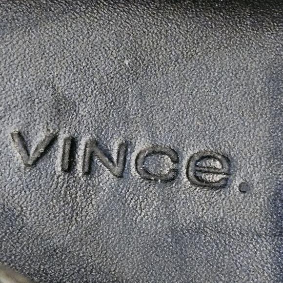 Vince SZ 8 Black Aston Slip On Casual Comfort Sneaker Streetwear - Picture 9 of 10